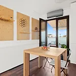 Relax Center شقة